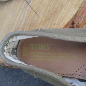 Toms Shoes - Toms slip ons Toms Shoes - Toms slip ons